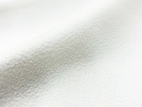 欠点を消さずに[br]服にした
