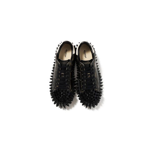 SPIKY LEATHER SNEAKER