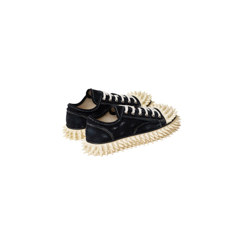 SPIKY CANVAS SNEAKER