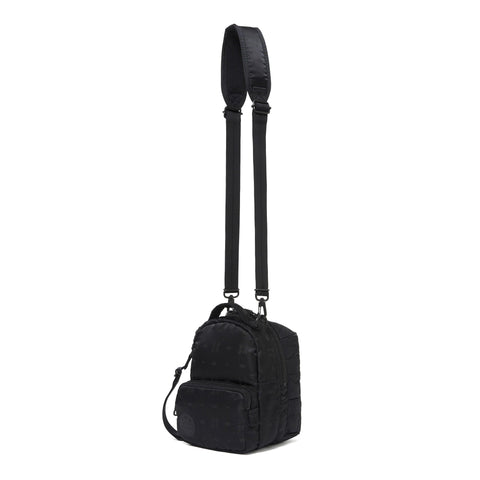AIR PILLOW BAMBOO HANDLE BAG: BROWN